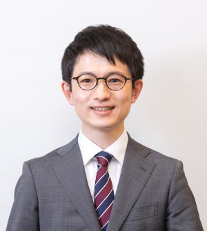 インストラクター
