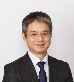 インストラクター