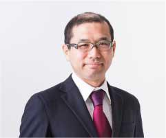 インストラクター