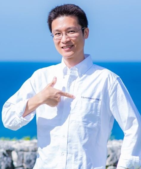 インストラクター